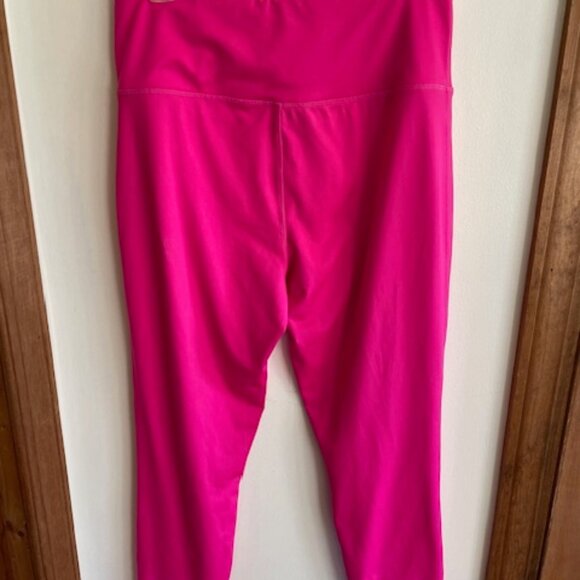 CROWN & IVY Athletic Activewear Leggings Pink M - Picture 7 of 16